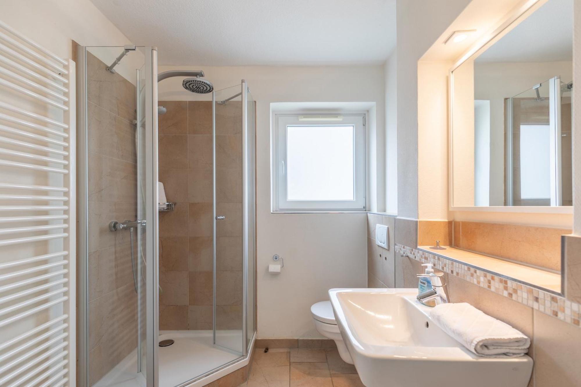 Dat Luette Huus - Wohnung 2 Husum  Esterno foto